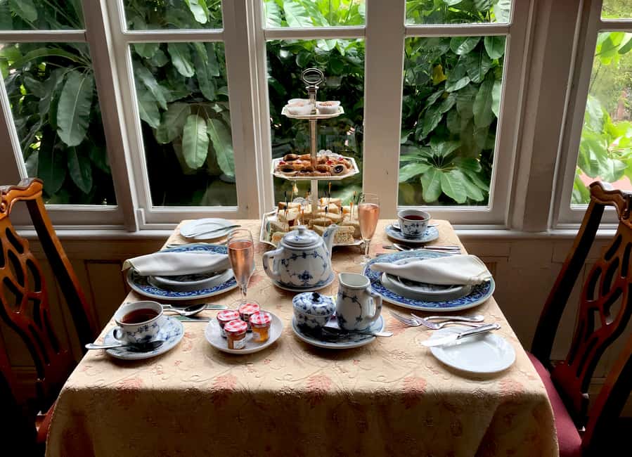 Nassau: Afternoon Tea at Graycliff Hotel and Restaurant - What arrives at the table