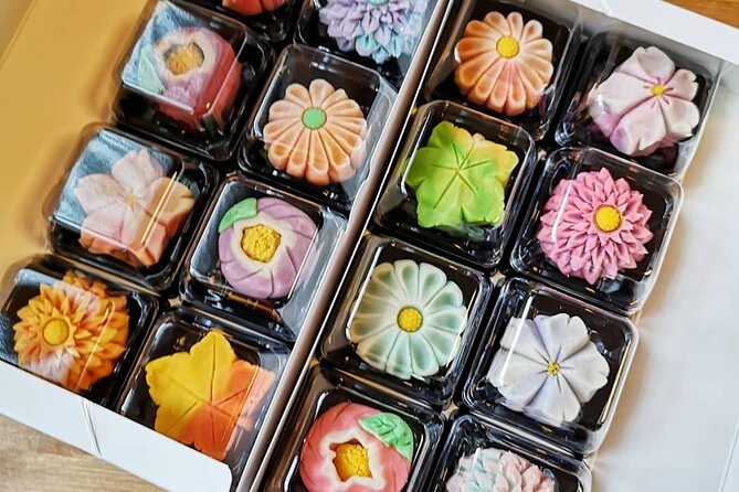 Nerikiri and Matcha Making Class in Kyoto - Why the small group matters
