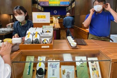 [NEW]JPN CULTURE – Buy@Toyosu Market SUSHI Making +TEA +Maid Cafe