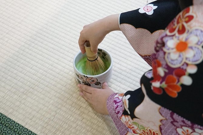 No Bitter Matcha! Casual Tea Ceremony Experience with the Finest Tea Leaves - Group size and the feel of the session