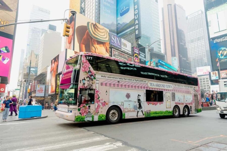NYC: Tea Around Town Bus Tour with Live Entertainment - Tea, scones, and sweet treats