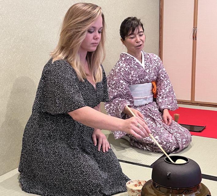 Osaka: Tea Ceremony Experience - Watching the host prepare matcha