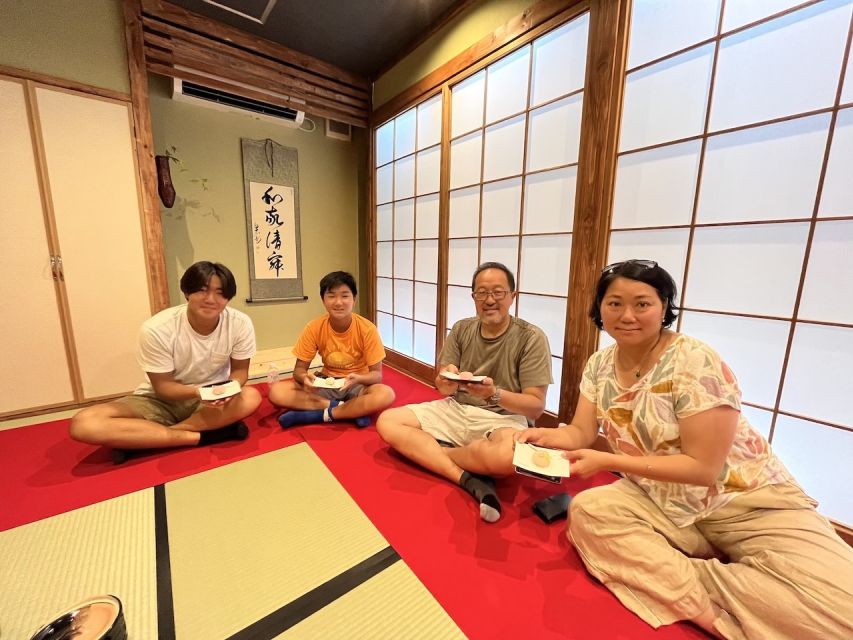 Osaka: Tea Ceremony Experience - Seasonal sweets and the balance of flavors