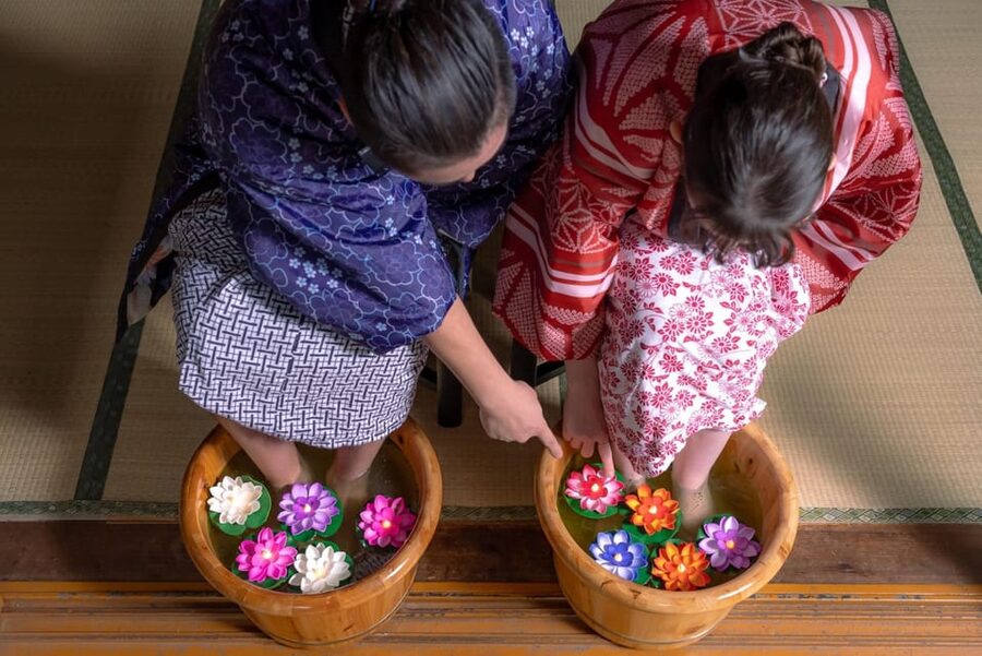 Osaka Temple Head Spa &Matcha Facial – Refresh & Glow〈90min〉 - A temple visit with a spa treatment attached