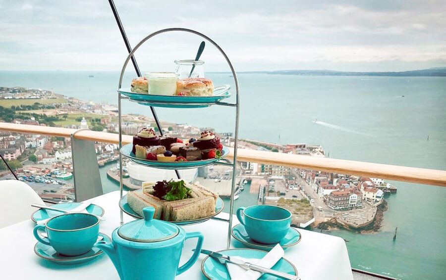 Portsmouth: Spinnaker Tower High Tea in the Clouds - Arriving at Spinnaker Tower