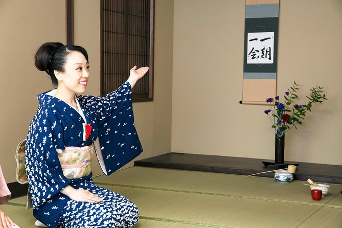 Practicing Zen through Japanese Tea Ceremony - Why a tea ceremony makes a good Tokyo pause
