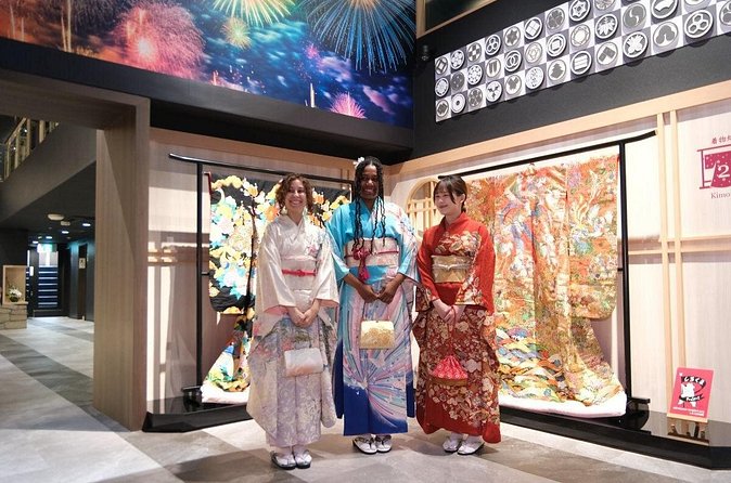 Premium Kimono Dressing, Tea Ceremony, Calligraphy, Samurai show - Who will enjoy this most