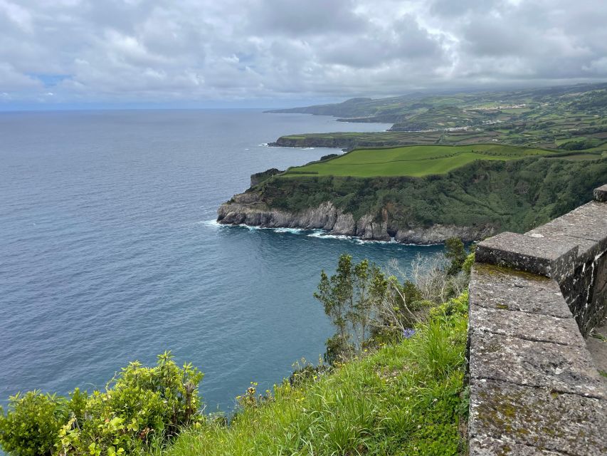 Privat van tour Furnas valley, Gorreana tea – islands gems - What the $318 price really buys you