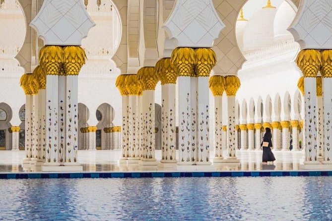 Private Abu Dhabi Sheikh zayed mosque with Louver Museum & Emirates Place Tea - Timing, comfort, and the missing lunch
