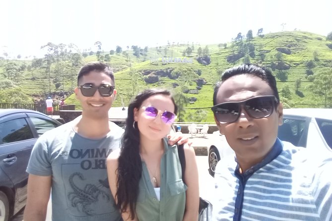 Private day tour kandy to nuwara eliya tea plantation - Peradeniya Royal Botanical Gardens begins the day