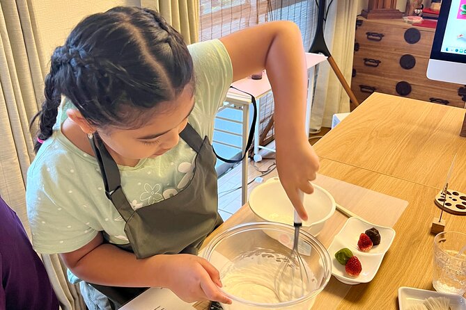 Private Mochi・Matcha sweets Making Class Near Shibuya Area - The dog allergy warning matters