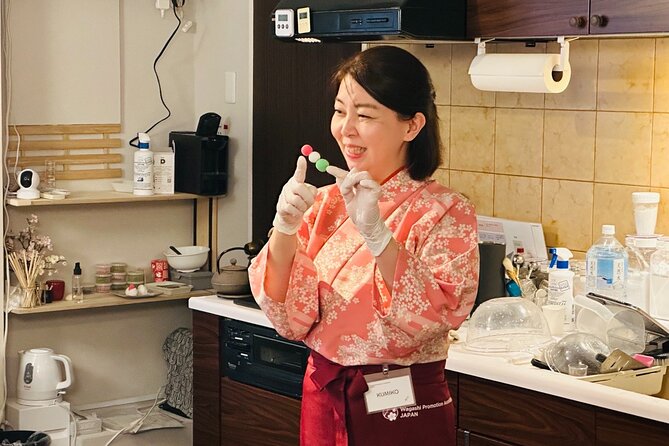 Private Mochi・Matcha sweets Making Class Near Shibuya Area - What you learn about mochi and nerikiri