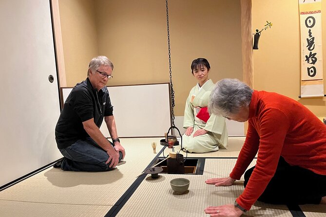 Private Tea Ceremony Experience in Hiroshima - Watching the formal tea service