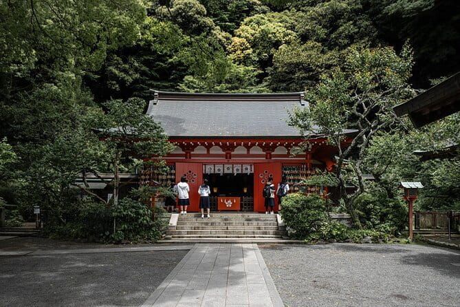 Private Tour in Kamakura: Matcha Tea Tasting & Photo Session - Nikaidō, a calm start among the trees