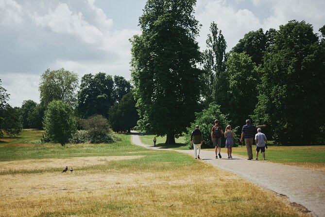 Royal Afternoon Tea & Walk at Kensington Palace - Why the 55-minute walk matters