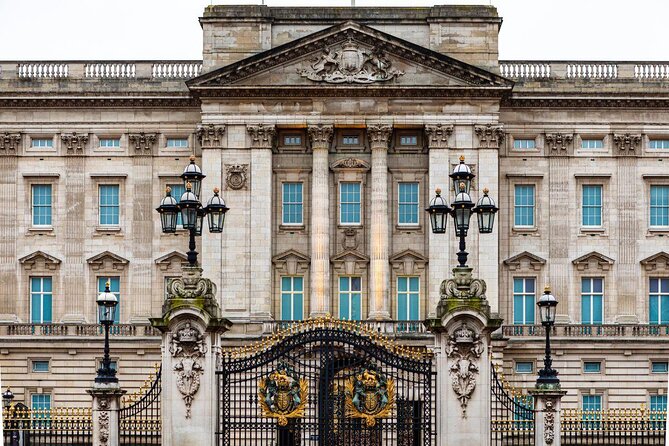 Royal London Tour with Afternoon Tea at The Rubens at the Palace - A fast route through London’s royal center