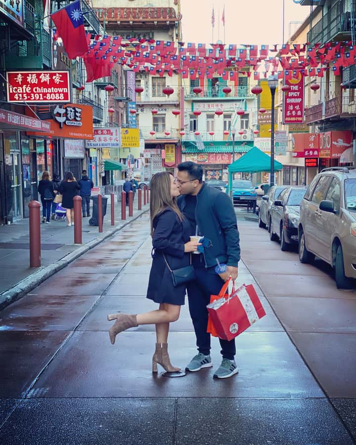 San Francisco: Chinatown Dim Sum and Tea Tour - Duck, savory bites, and the weather question