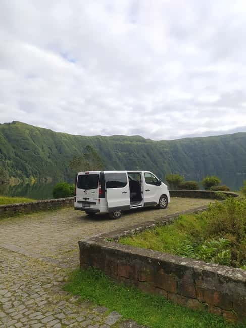 São Miguel: Furnas Volcano & Tea Plantation Tour with Lunch - Terra Nostra Park and the 37 to 40 degree pool