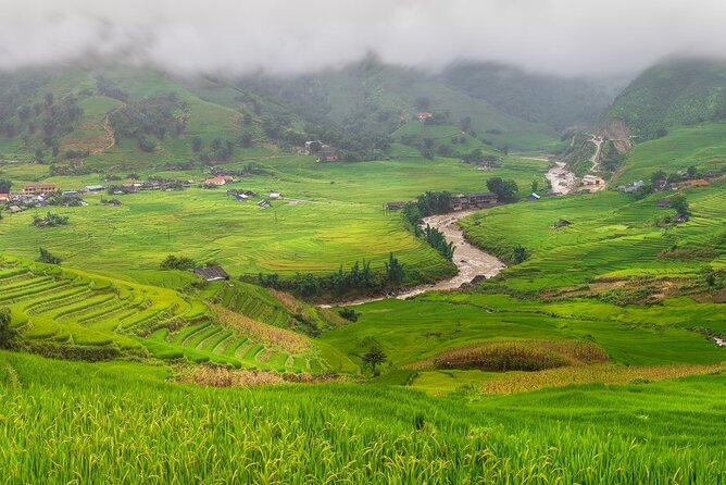 Sapa 2D1N Trekking to Giang Ta Chai Village from Hanoi by Bus - A night in a simple Ta Van homestay