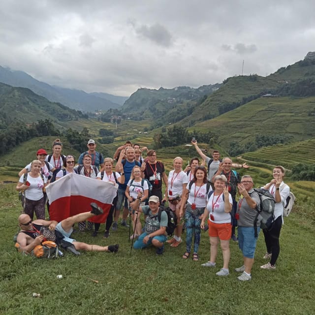 Sapa: Full-Day Trekking Tour to Lao Chai and Ta Van Village - Ta Van Village and the Dzay People