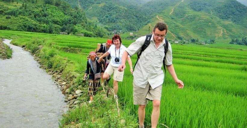 Sapa: Half Day Treck To Visit Y Linh Ho , Lao Chai, Ta Van - Meeting local families and learning about Hmong life