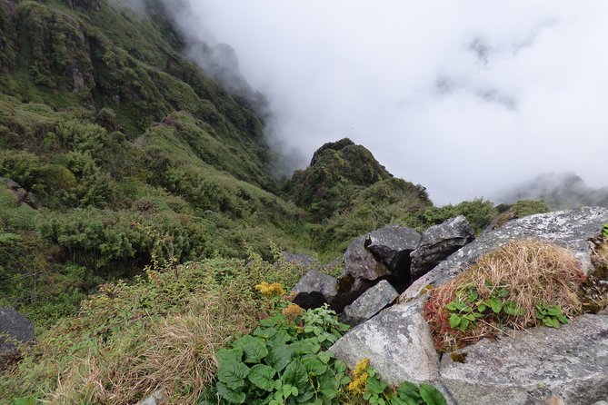 Sapa - Lao Chai -Ta Van full day trekking - Ta Van Giay and the Muong Hoa River
