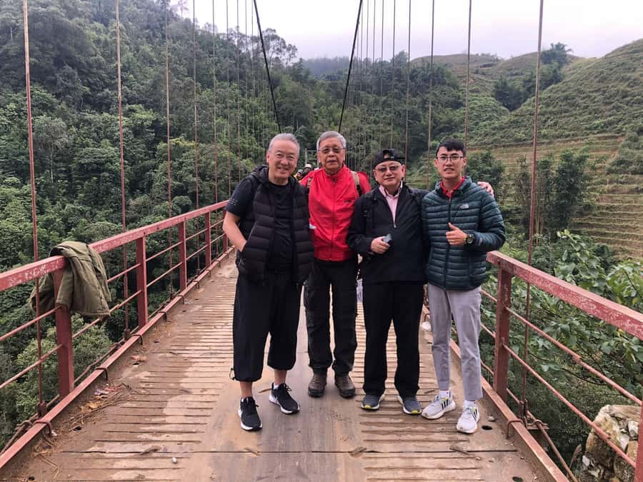 Sapa: Y Linh Ho - Lao Chai, and Ta Van Trekking Day Tour - Lunch at a local house or riverside restaurant