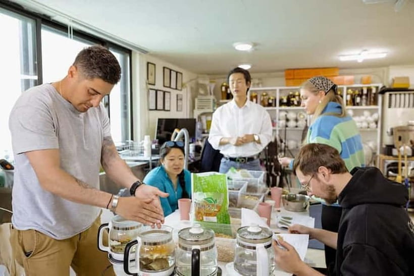 Seoul: Herbal Tea Class & Korean Medicine Tour - Understanding Yin-Yang and the Five Elements