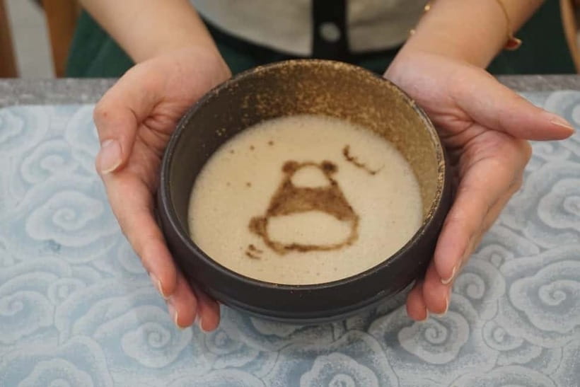 Shanghai: Song Dynasty Tea Ceremony Experience - Why the Private Group Format Helps
