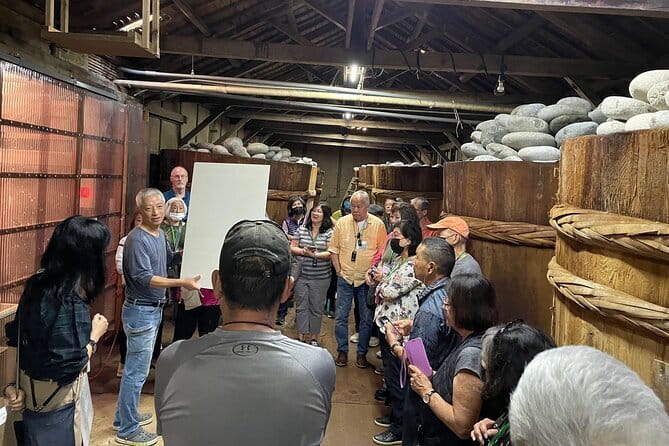 Shared Matcha Tour and Matcha Making Experience in Nishio - Making and drinking your own matcha