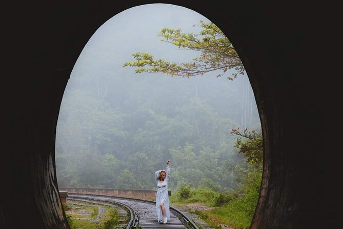 Sigiriya, Kandy to Ella TRain Ride plus Up Country TEA[B&B Basis] - Nuwara Eliya, Sri Lanka’s Little England