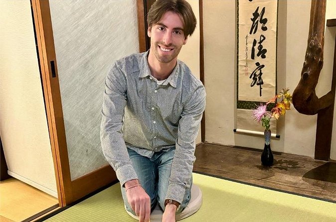 Silent Beauty of Kyoto Zen Walk and Tea Experience - Beneath the Yasaka Pagoda