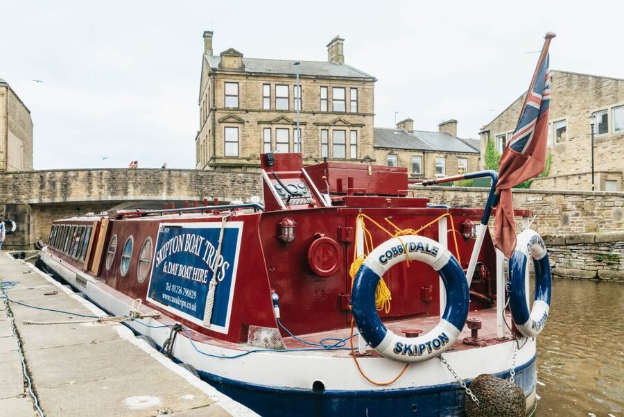 Skipton: 2-Hour Afternoon Tea Cruise - Setting off from Skipton’s canal wharf