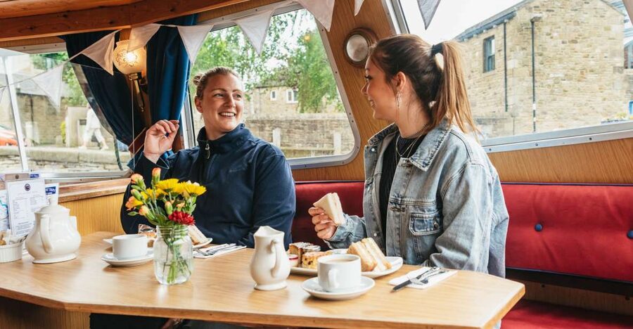 Skipton: 2-Hour Afternoon Tea Cruise - Who will enjoy this cruise most?