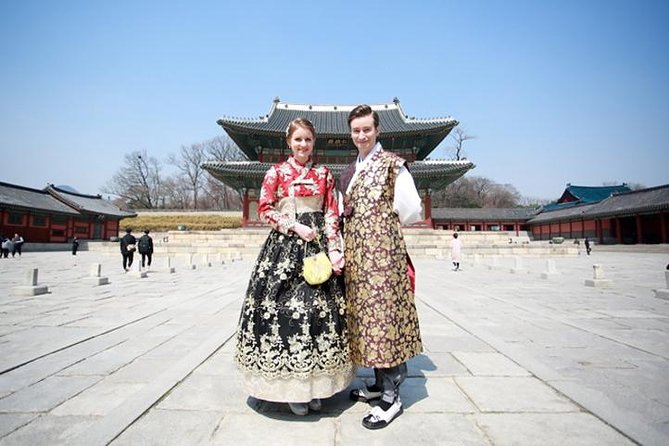 Small Group Seoul Highlight Tour opt. Hanbok & Tea Ceremony - Gwanghwamun and Gyeongbokgung tell the royal story