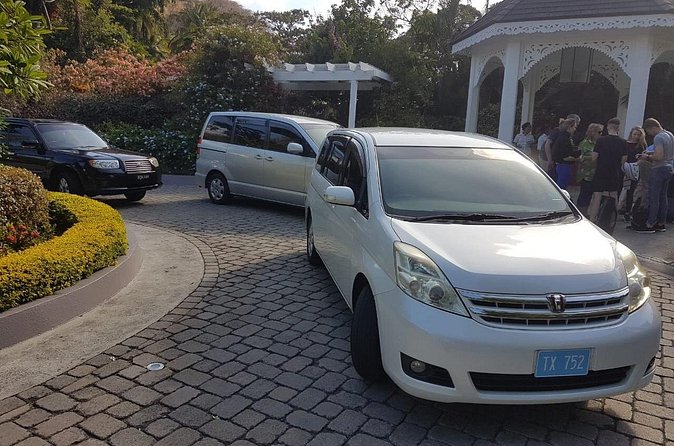 St. Lucia Airport Transfer (UVF) - Complimentary Coffee, Tea, Cold Beverages - Comfort, privacy, and the small practical details