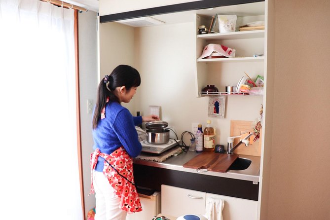 Sushi or Traditional Japanese Cuisine in a Kyoto Home with Emika - Matcha with Emika or her father