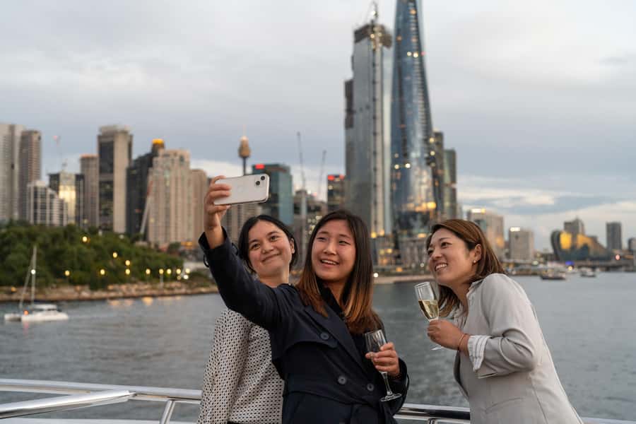 Sydney: Devonshire Tea Harbour Cruise with Live Commentary - Key points to know before booking