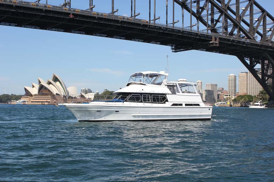 Sydney Harbour: 2-Hour Morning Yacht Cruise with Morning Tea - Meeting at Circular Quay for the 10:00 AM departure