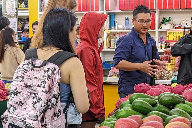 Taipei Fresh Market Tour and Colorful Bubble Tea Making - Is $65 a fair price?