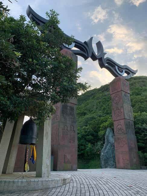 Taipei Private Spiritual Tour with Afternoon Tea & Cycling - Key points at a glance
