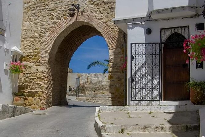 Tangier Private Tour with a Local Writer (Includes Tea & Sweet) - Mosques, Churches, and Jewish Tangier
