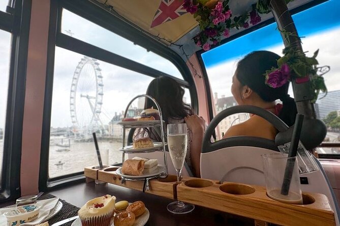 Taylor Swift-Inspired London Afternoon Tea Bus - What you eat during the 90-minute ride