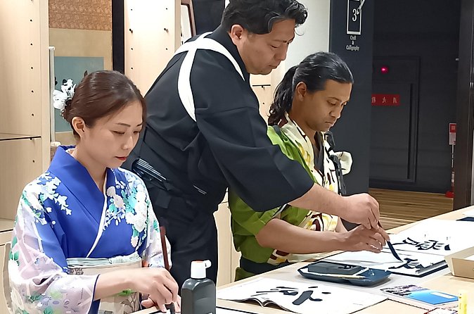 Tea and Calligraphy Session at a Table in Osaka - Trying calligraphy and taking your work home