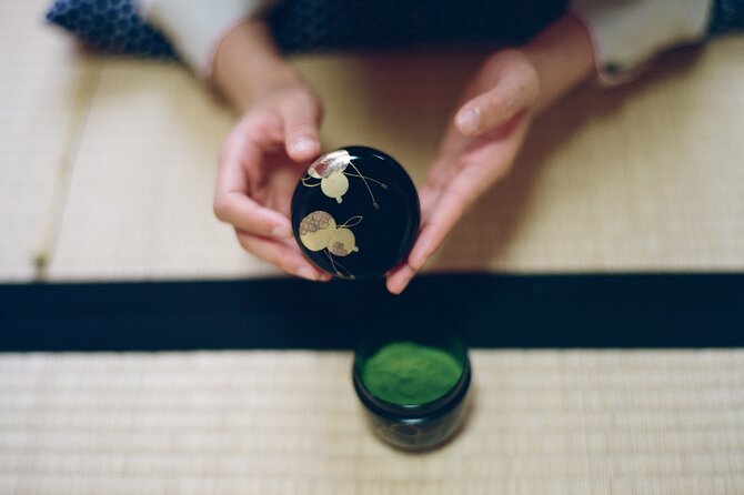 Tea ceremony by the tea master in Kyoto SHIUN AN - Getting there from Kyoto’s main sights