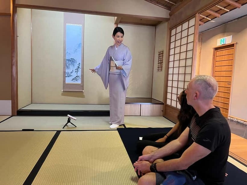Tea Ceremony Experience near Atomic Bomb Dome - What Yurie adds to the hour