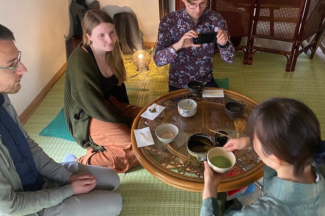 Tea Ceremony in a Century-old Japanese Town House - Watching the instructor in kimono