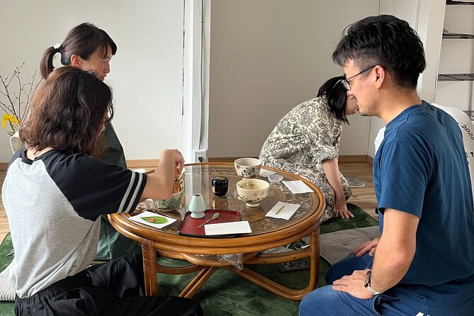 Tea Ceremony in a Century-old Japanese Town House - Setting expectations about authenticity