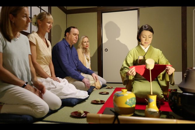Tea Ceremony Workshop in Tokyo by the Experienced Instrucor - Sakura tea, a short film, and the meaning of the room