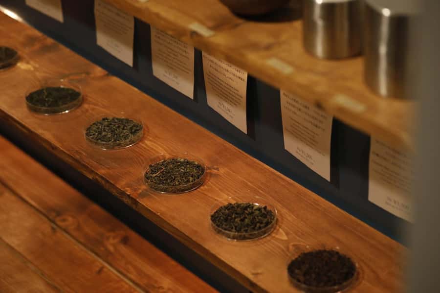 Tea Session《1200 Years of History in 80 Min》Tokyo - Who will get the most from this session?